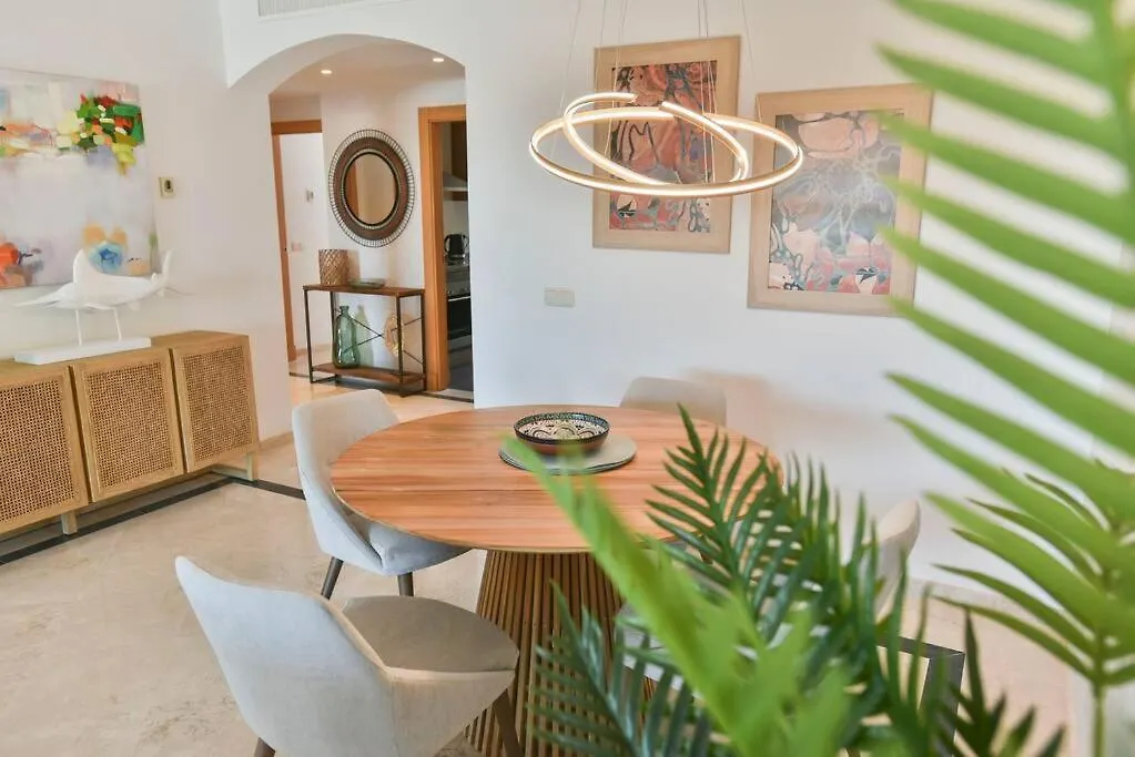 Espectacular Apartamento Rodeado De Campos De Golf カサーレス アパート