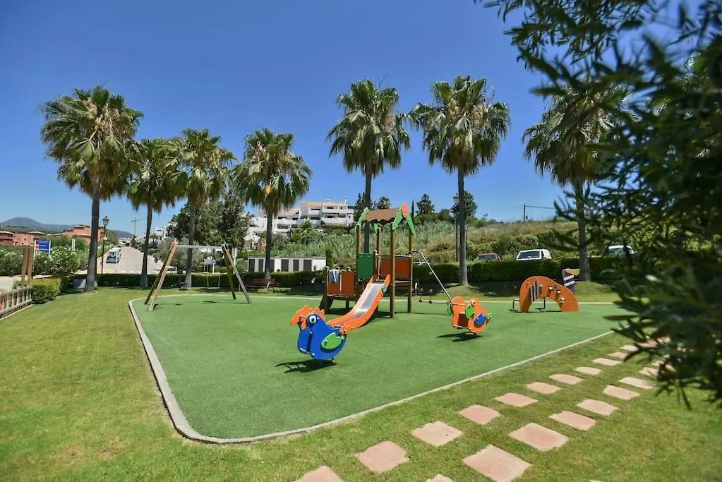 Espectacular Apartamento Rodeado De Campos De Golf カサーレス アパート