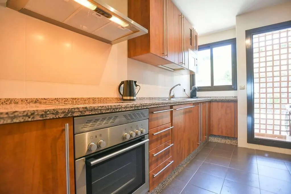 Espectacular Apartamento Rodeado De Campos De Golf カサーレス アパート